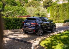 Exterieur_jaguar-e-pace-hybrid-1-5-phev-309ch_16
                                                        width=